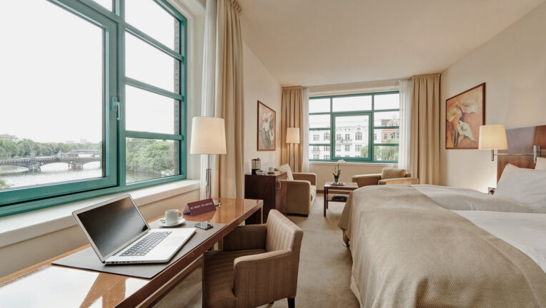 Ameron Berlin Abion Spreebogen Waterside